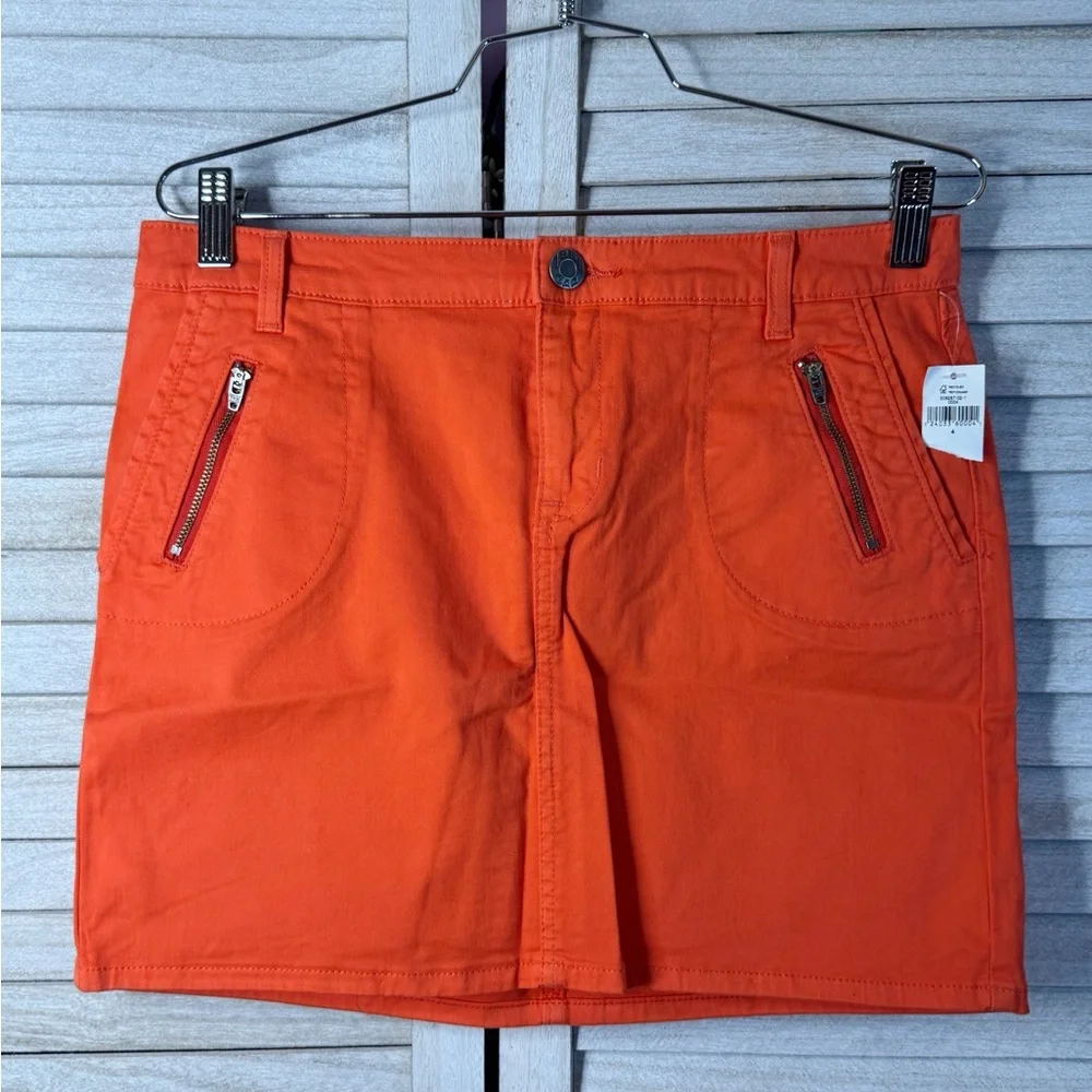 Bright Orange Mini Skirt NWT Size 4 Zip Pocket Casual Summer Basic